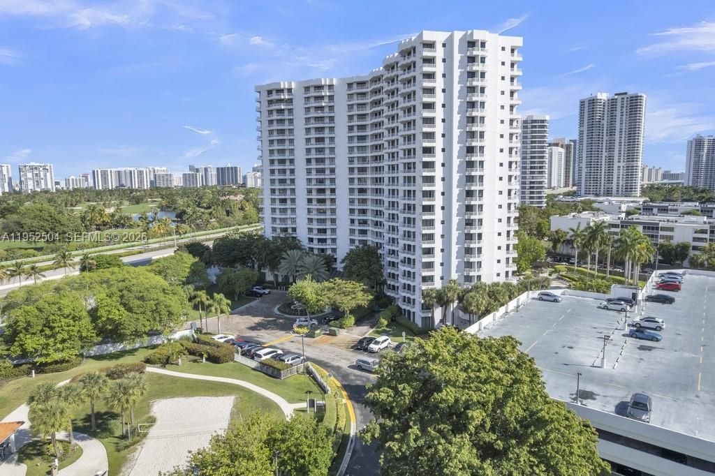 3300 NE 192nd St, Unit 1414, Aventura, FL 33180 Photo