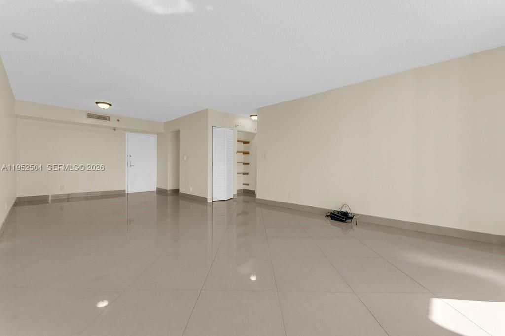 3300 NE 192nd St, Unit 1414, Aventura, FL 33180 Photo