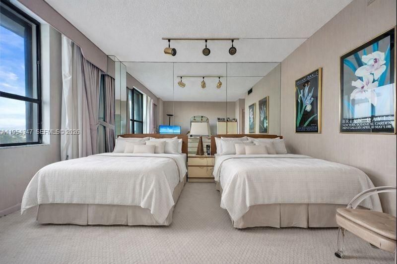 9801 Collins Ave, Unit 8S, Bal Harbour, FL 33154 Photo