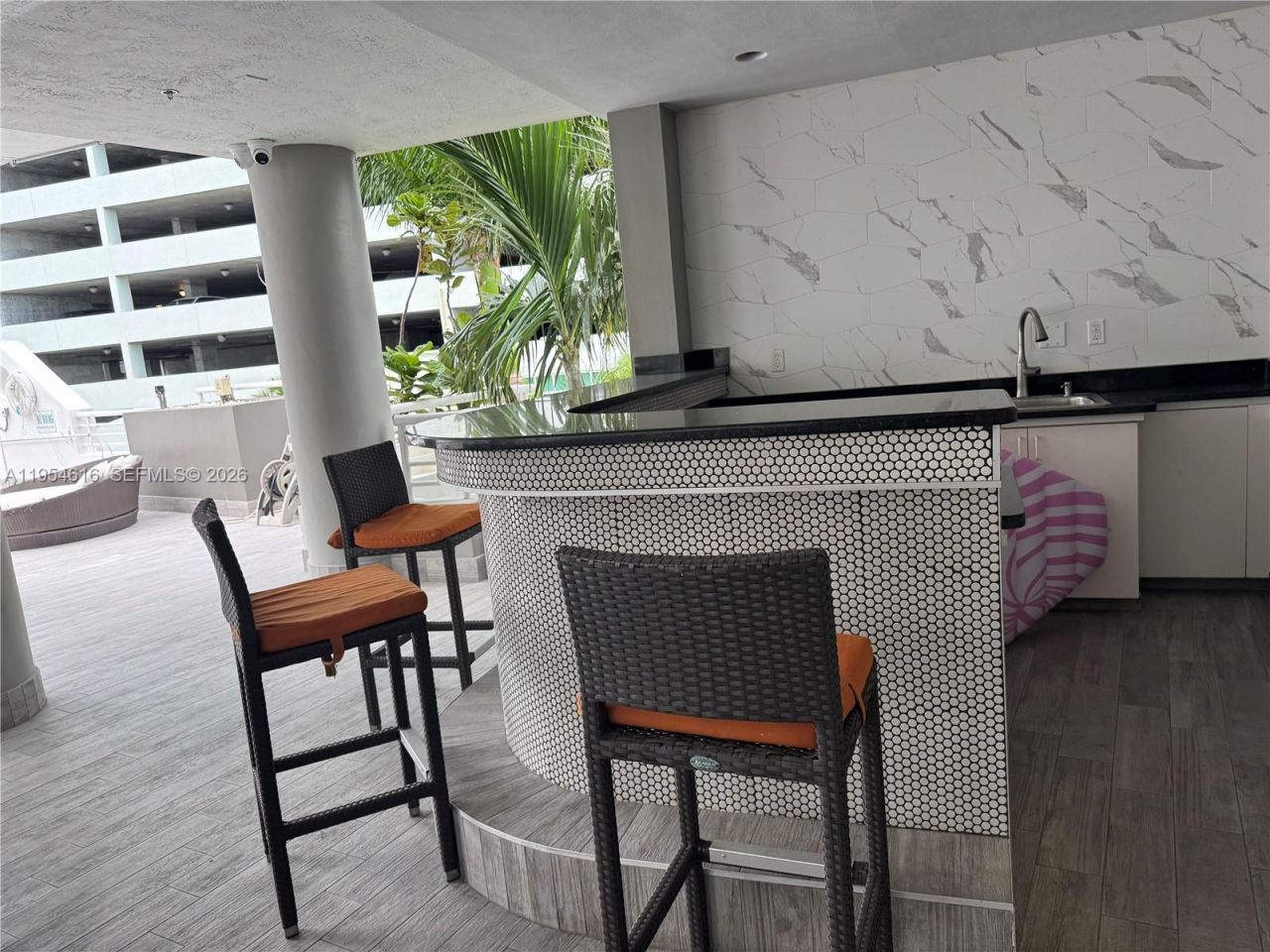 1402 Brickell Bay Dr, Unit 1103, Miami, FL 33131 Photo