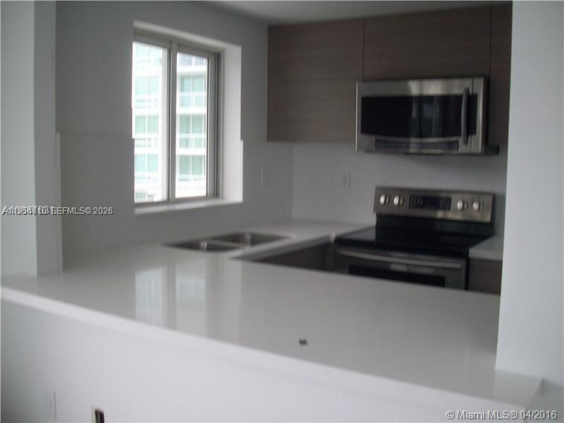 1402 Brickell Bay Dr, Unit 1103, Miami, FL 33131 Photo