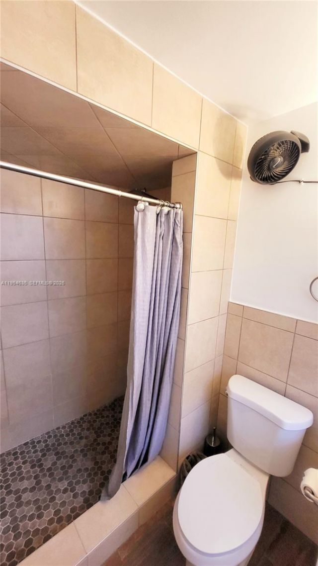 215 S 12th Ave, Unit Back, Hollywood, FL 33019 Photo