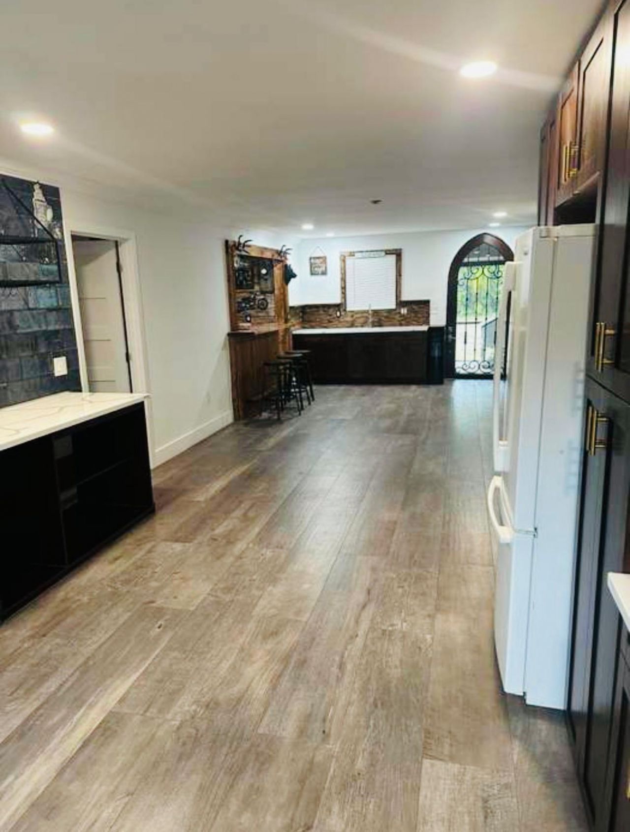 214 Westwood Circle E, West Palm Beach, FL 33411 Photo