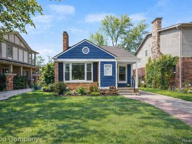 13146 Elgin Avenue, Huntington Woods, MI 48070