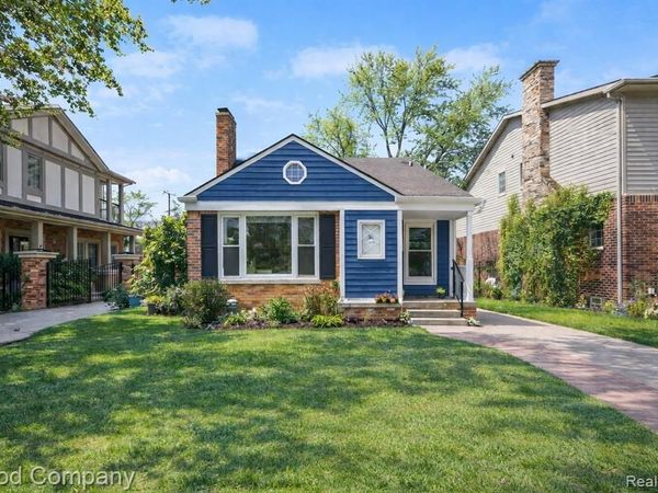 13146 Elgin Avenue, Huntington Woods, MI 48070