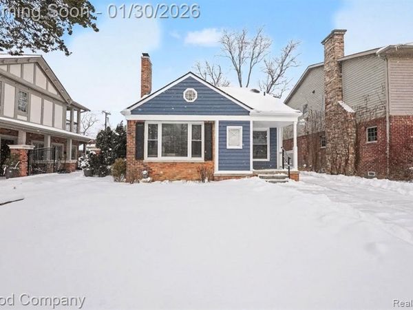 13146 Elgin Avenue, Huntington Woods, MI 48070