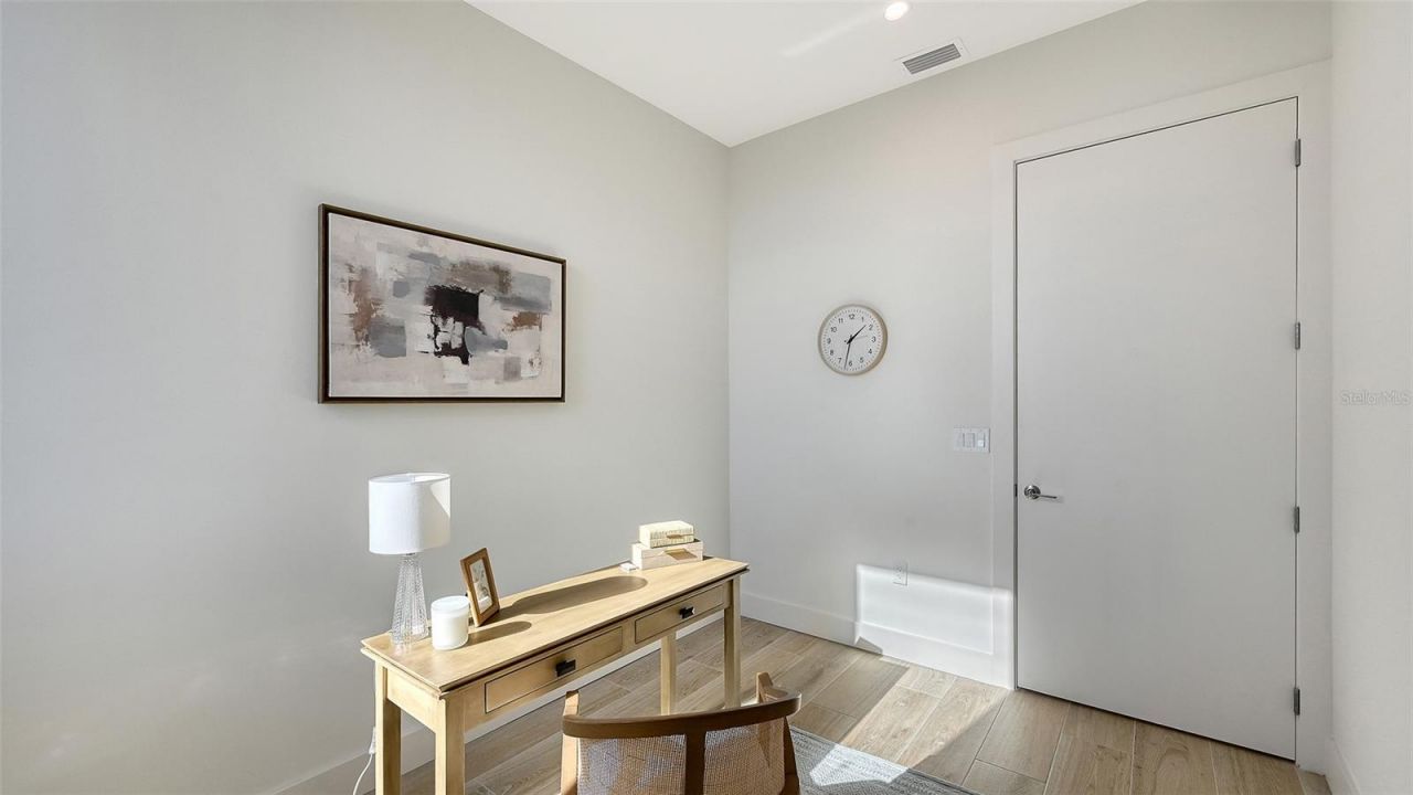 33 S Palm Avenue, Unit 904, Sarasota, FL 34236 Photo