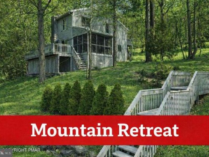 194 Stafford, Bushkill, PA 18324 Main Photo