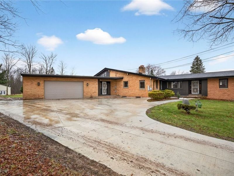 3863 Wiltshire Road, North Royalton, OH 44133 Photo 2