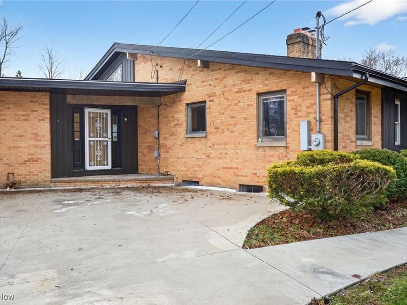 3863 Wiltshire Road, North Royalton, OH 44133 Photo 3