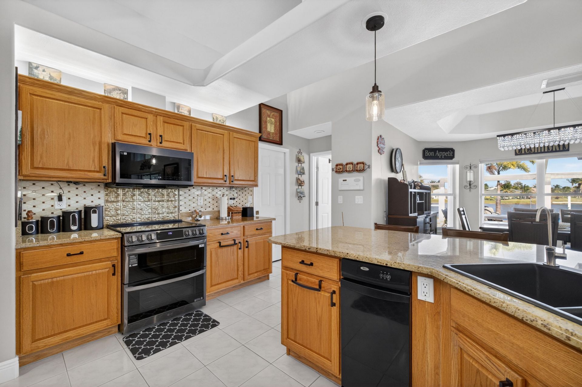 411 SW Thistle Trail, Port Saint Lucie, FL 34953 Photo