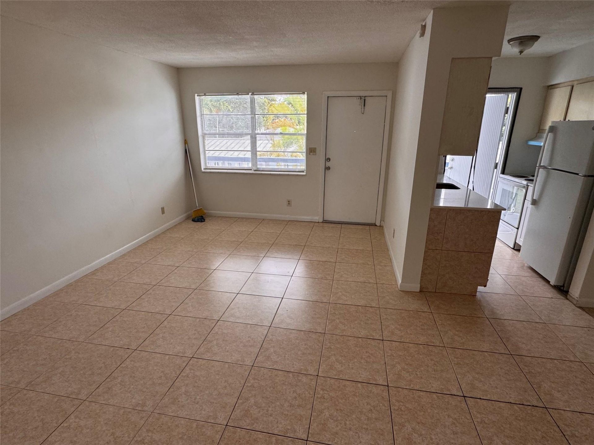 1940 Madison Street, Unit 8, Hollywood, FL 33020 Photo
