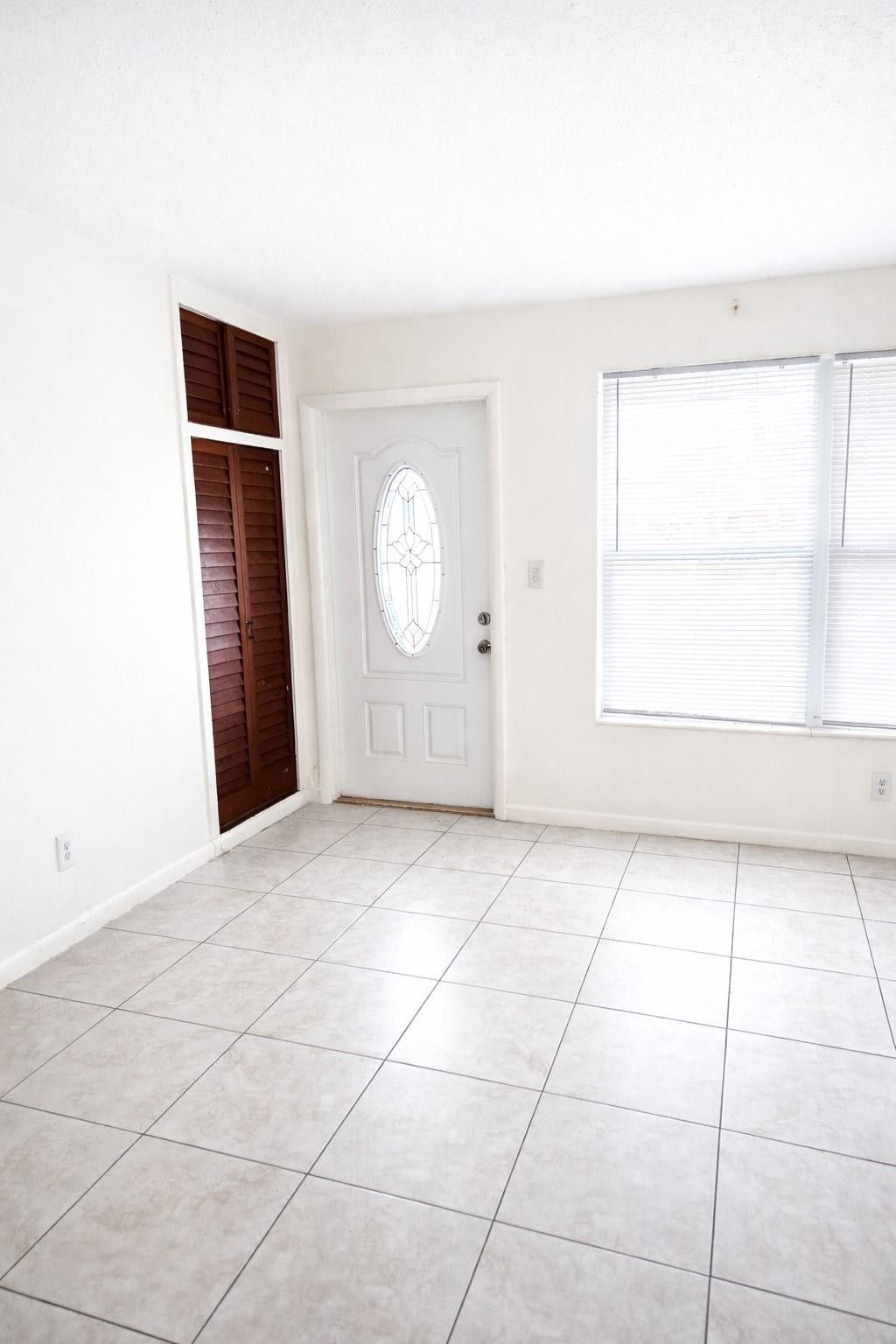 1300 NW 61st Avenue, Unit 101, Sunrise, FL 33313 Main Photo