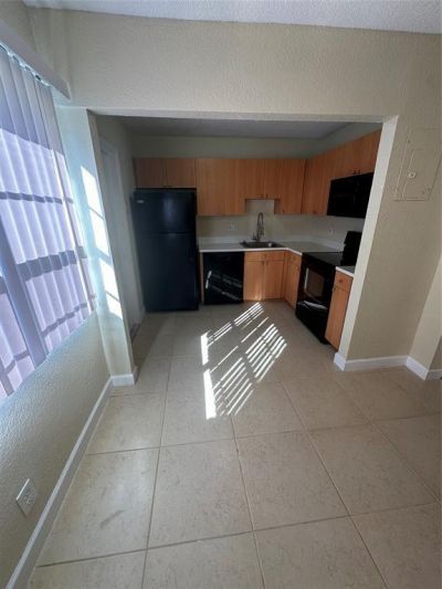 805 NW 46th Avenue, Fort Lauderdale, FL 33317 Photo