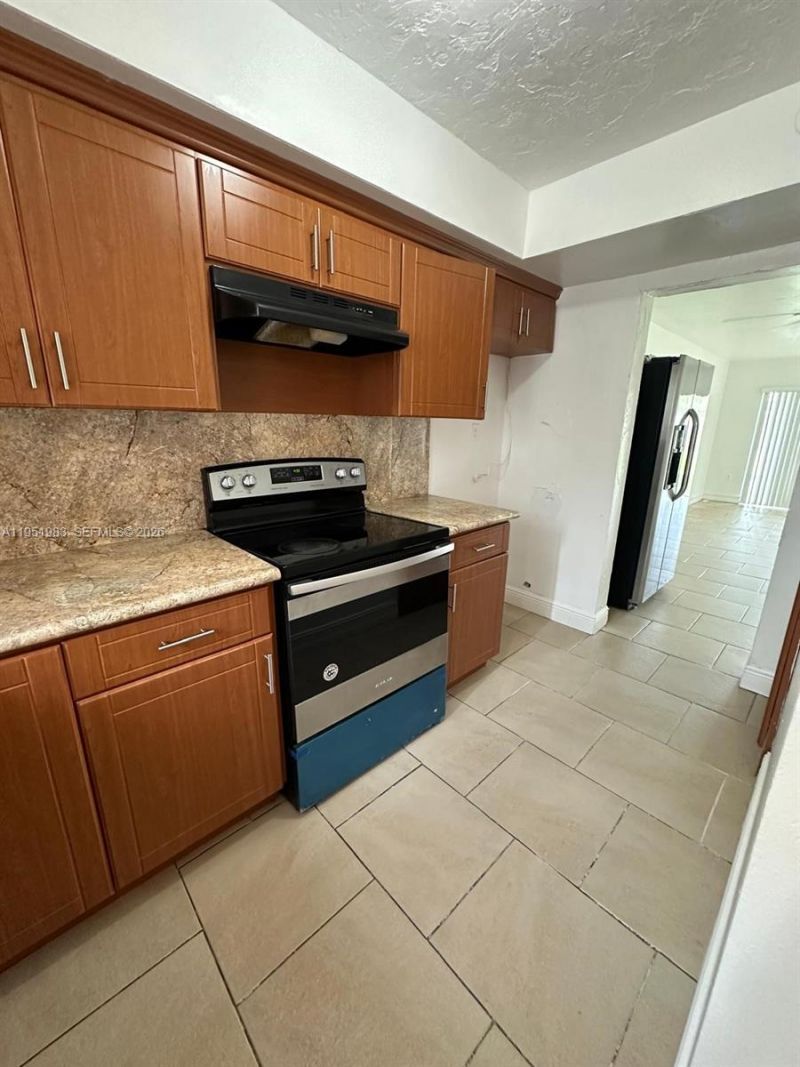 7344 SW 82nd St , Unit C115, Miami, FL 33143 Photo