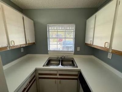 313 Dirksen, Unit F3, Debary, FL 32713 Photo