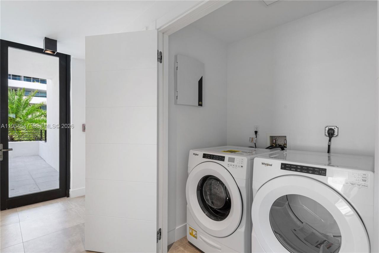1930 Bay Dr Second Level Un, Unit 1, Miami Beach, FL 33141 Photo