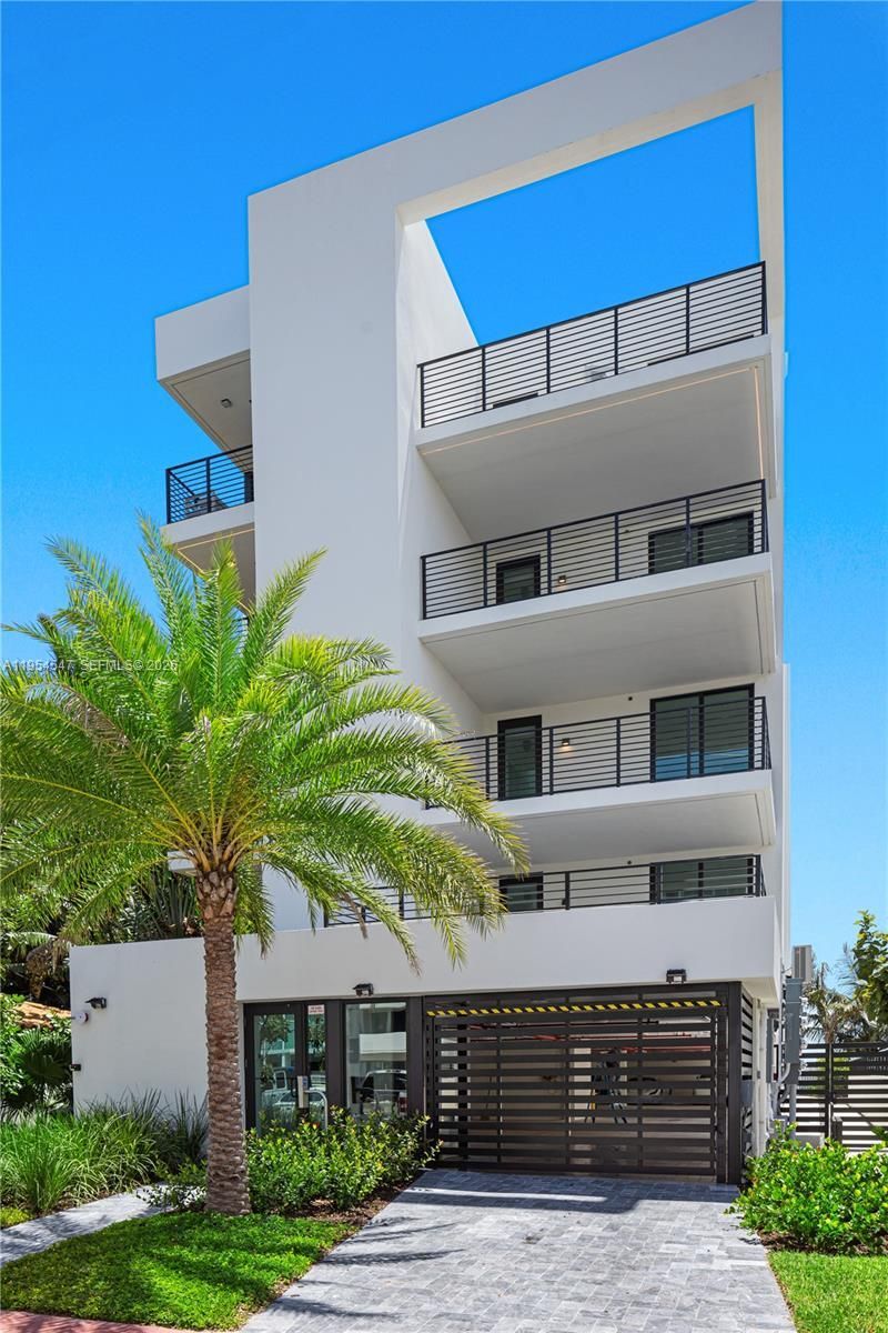 1930 Bay Dr Second Level Un, Unit 1, Miami Beach, FL 33141 Photo
