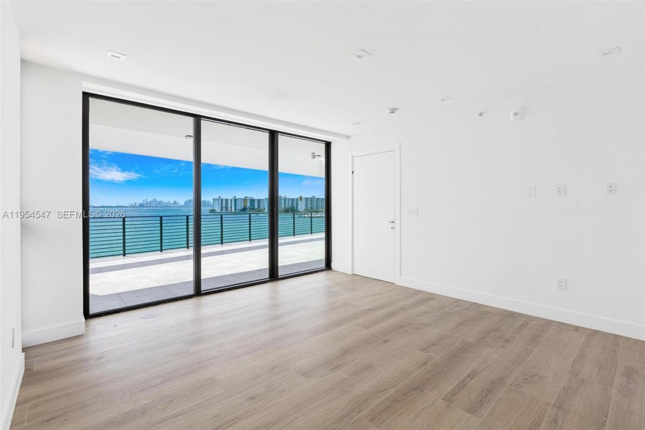 1930 Bay Dr Second Level Un, Unit 1, Miami Beach, FL 33141 Photo