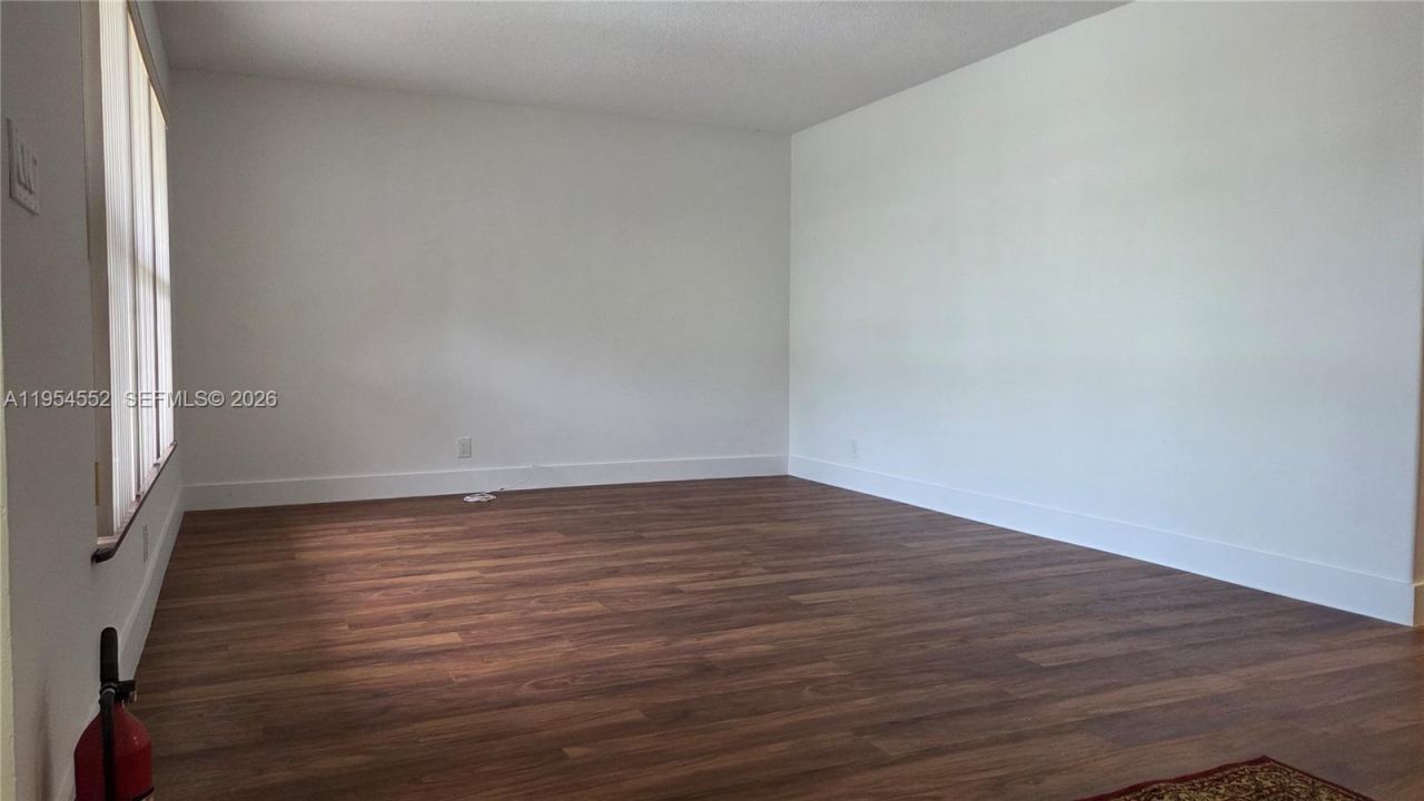 1245 Coral Ln , Hollywood, FL 33019 Photo