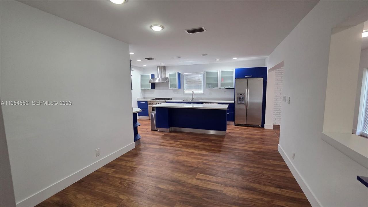 1245 Coral Ln, Hollywood, FL 33019 Photo
