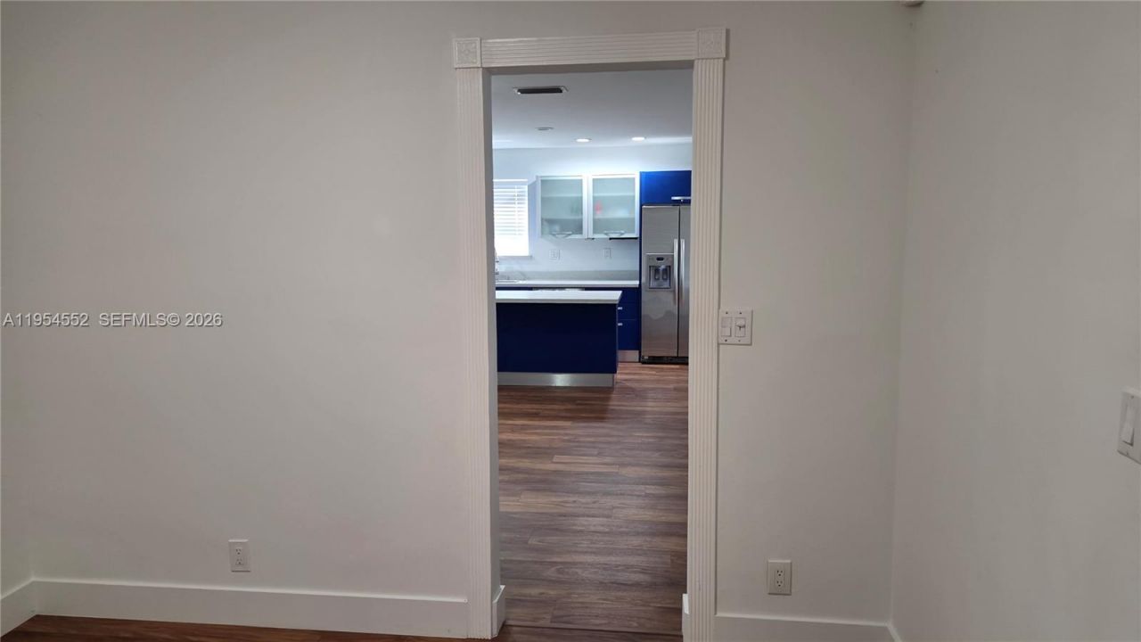 1245 Coral Ln , Hollywood, FL 33019 Photo