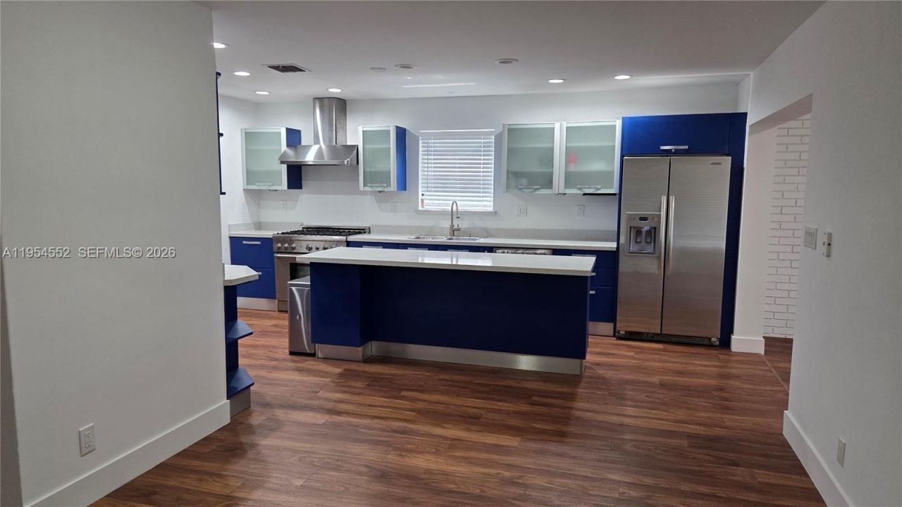 1245 Coral Ln , Hollywood, FL 33019 Photo