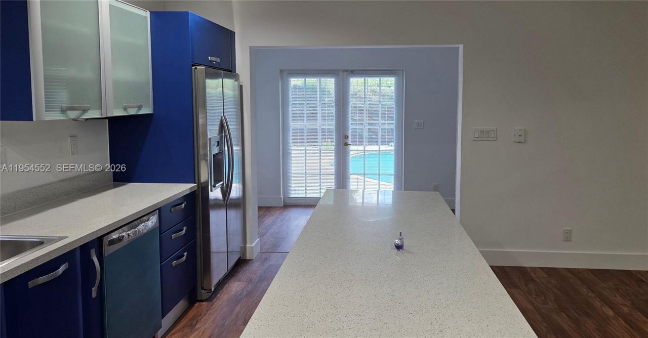 1245 Coral Ln, Hollywood, FL 33019 Photo
