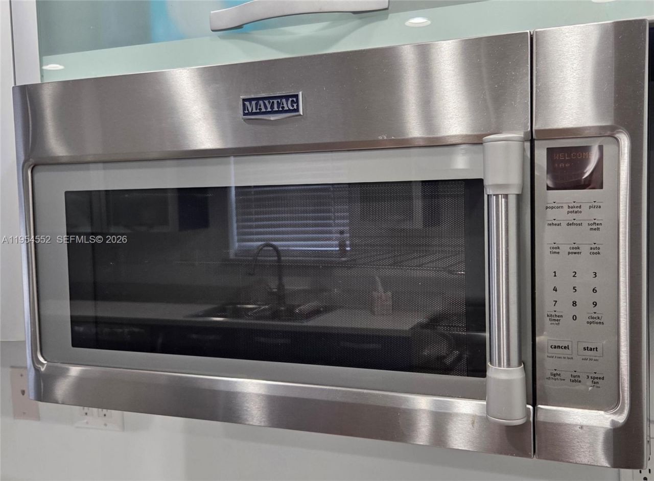 1245 Coral Ln , Hollywood, FL 33019 Photo