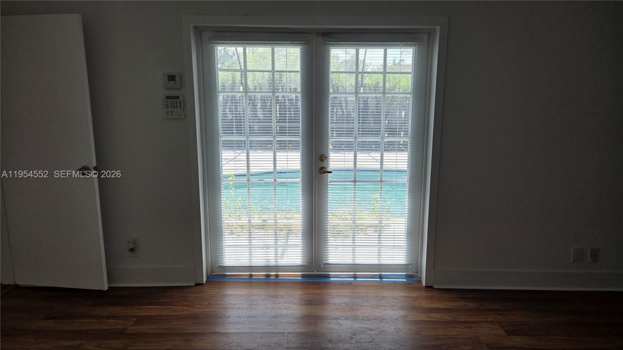 1245 Coral Ln , Hollywood, FL 33019 Photo