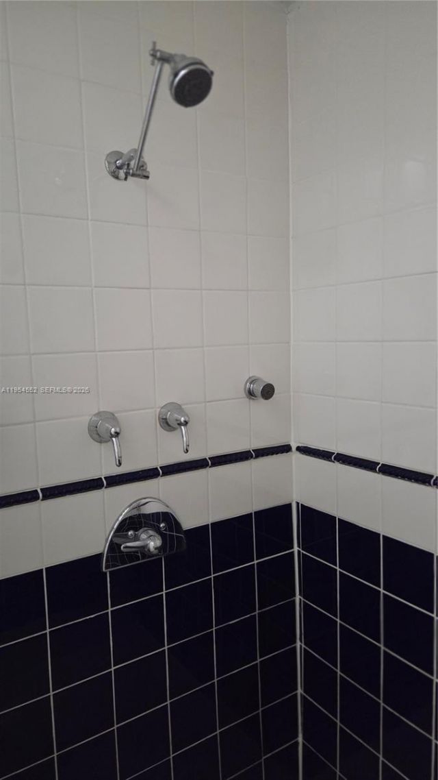 1245 Coral Ln, Hollywood, FL 33019 Photo