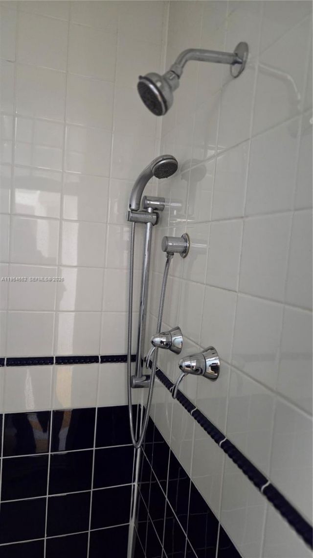 1245 Coral Ln, Hollywood, FL 33019 Photo
