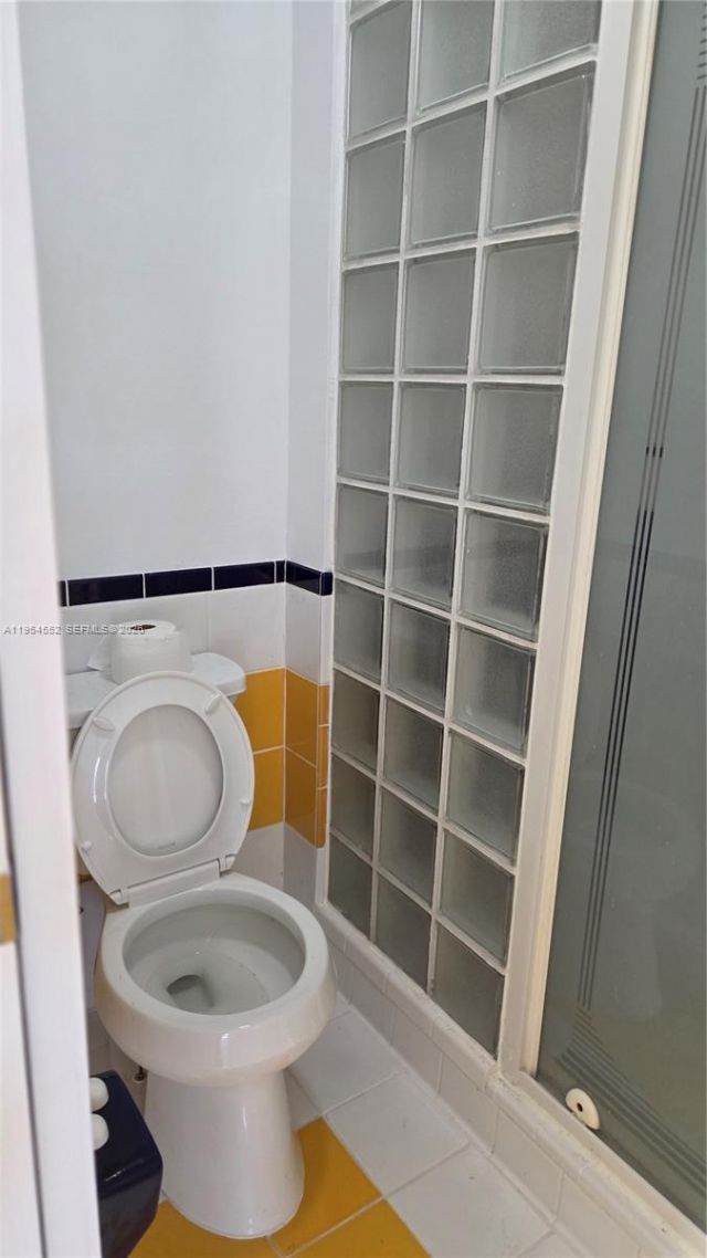 1245 Coral Ln , Hollywood, FL 33019 Photo