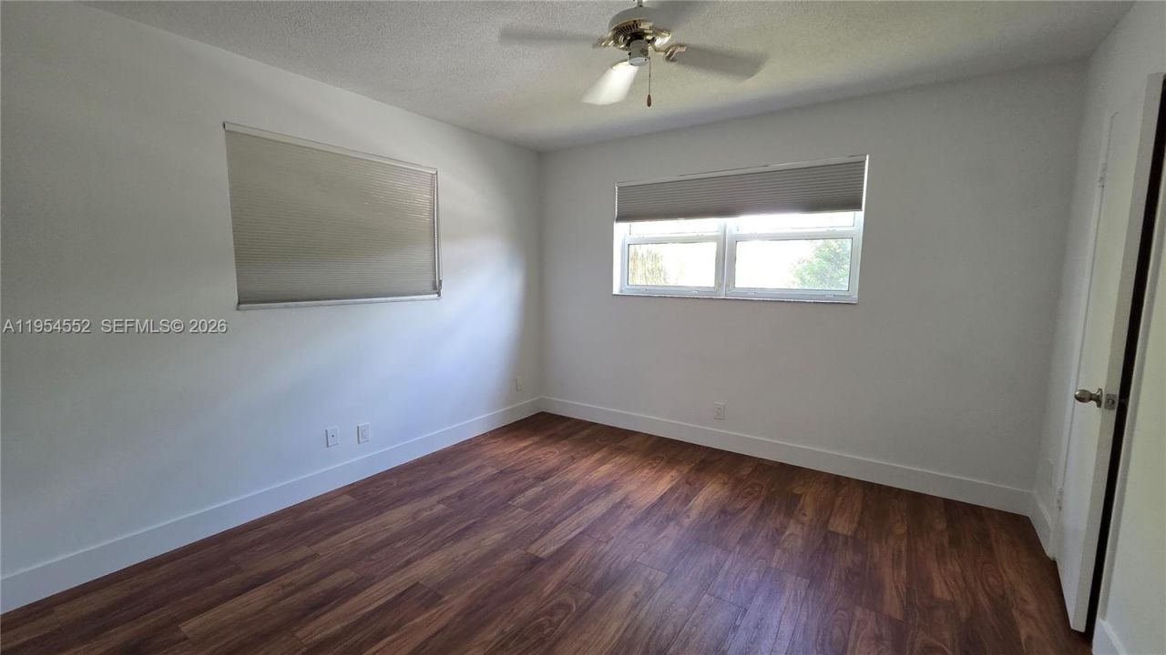 1245 Coral Ln, Hollywood, FL 33019 Photo