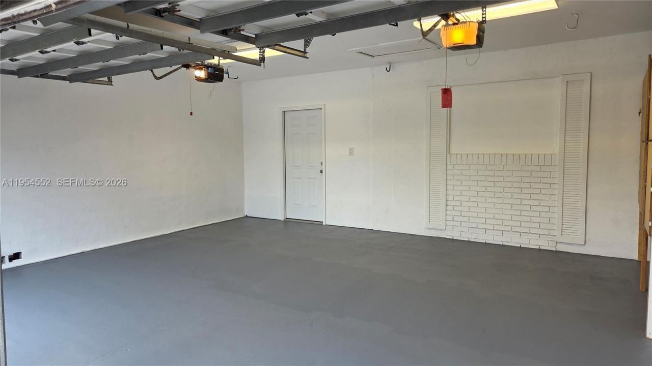 1245 Coral Ln , Hollywood, FL 33019 Photo