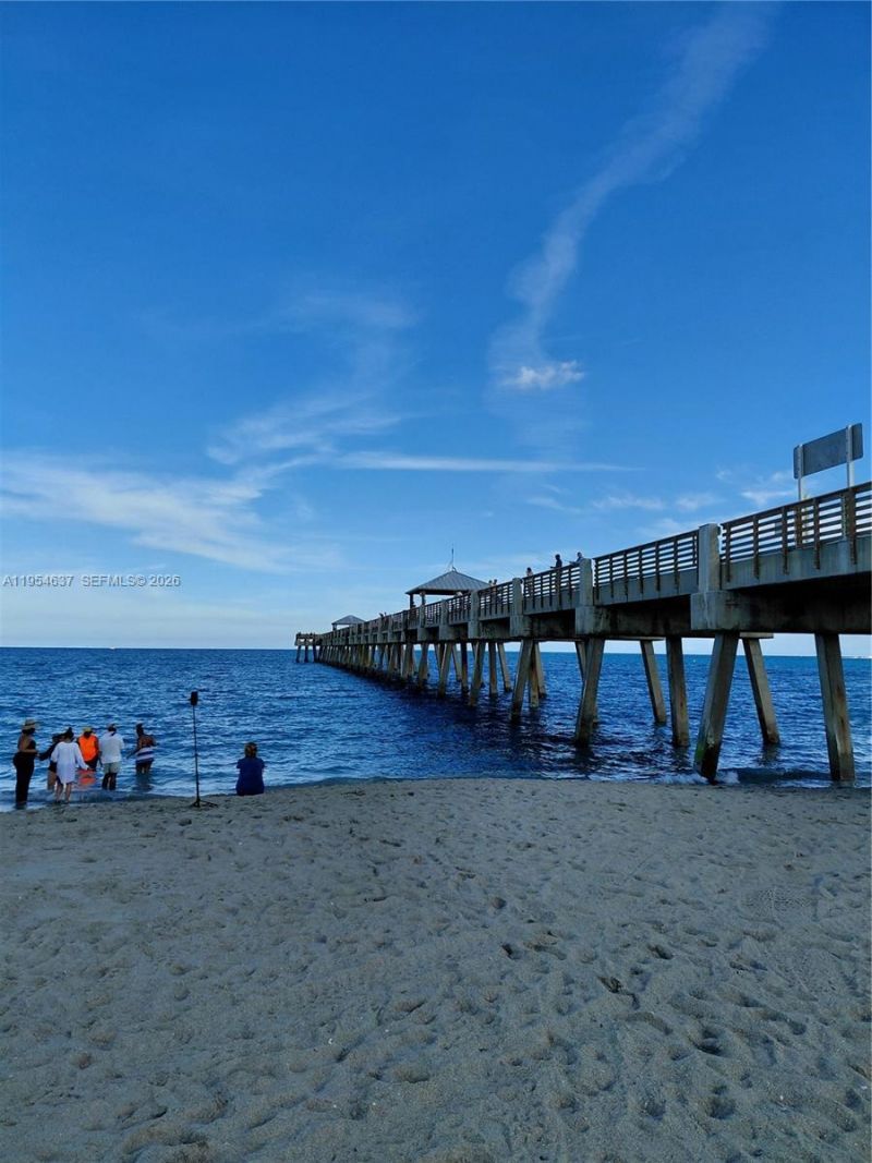 731 Hummingbird Way, Unit 10, North Palm Beach, FL 33408 Photo