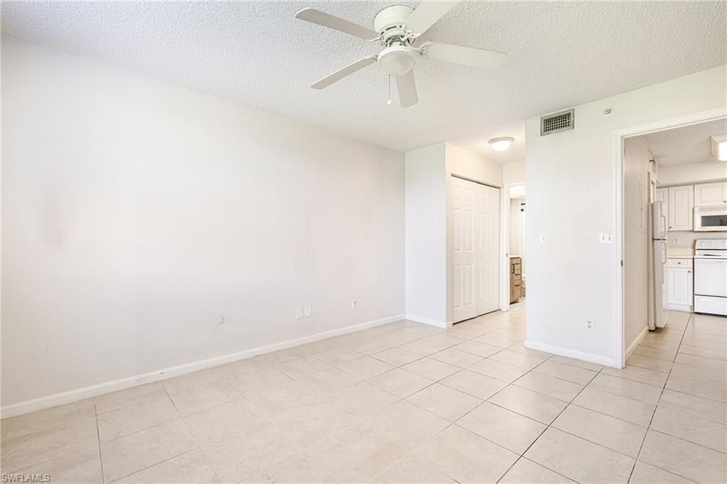 1265 Wildwood Lakes Blvd, Unit 106, Naples, FL 34104 Photo