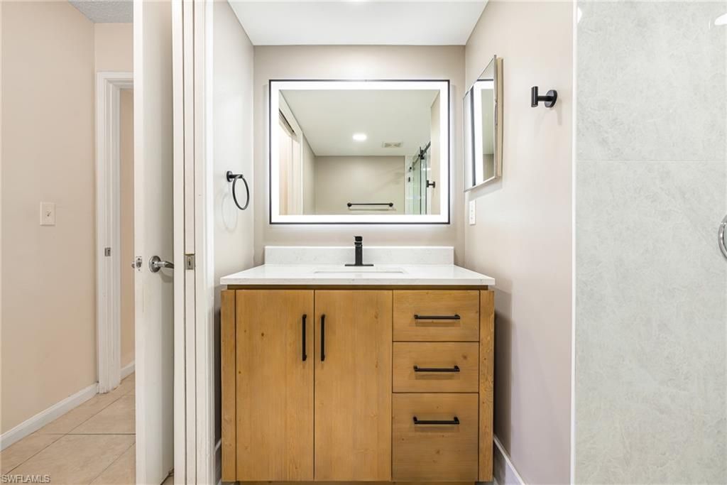 1265 Wildwood Lakes Blvd, Unit 106, Naples, FL 34104 Photo