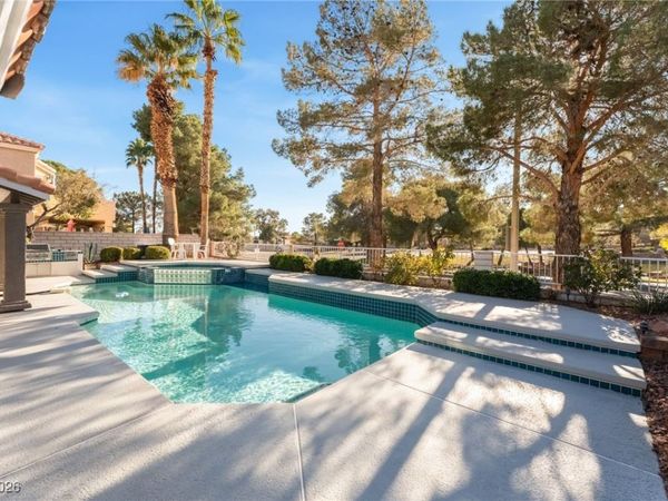 9429 Angelfish Drive, Las Vegas, NV 89117