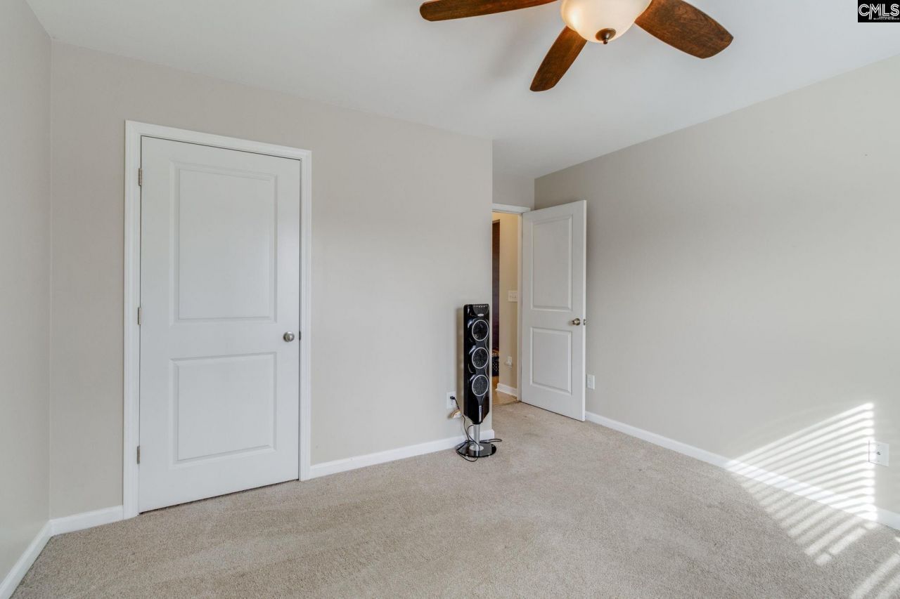 123 Castlefield Drive Photo 16