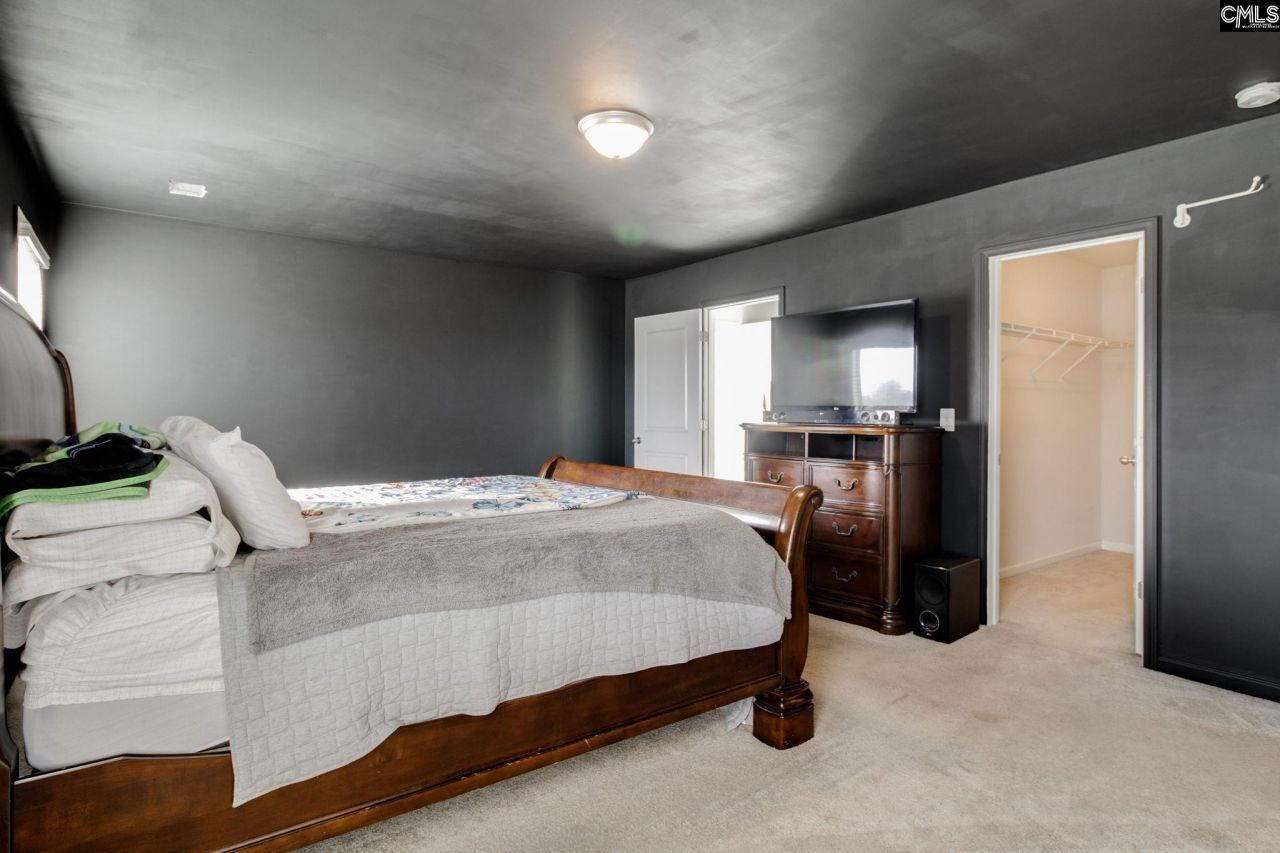 123 Castlefield Drive Photo 21