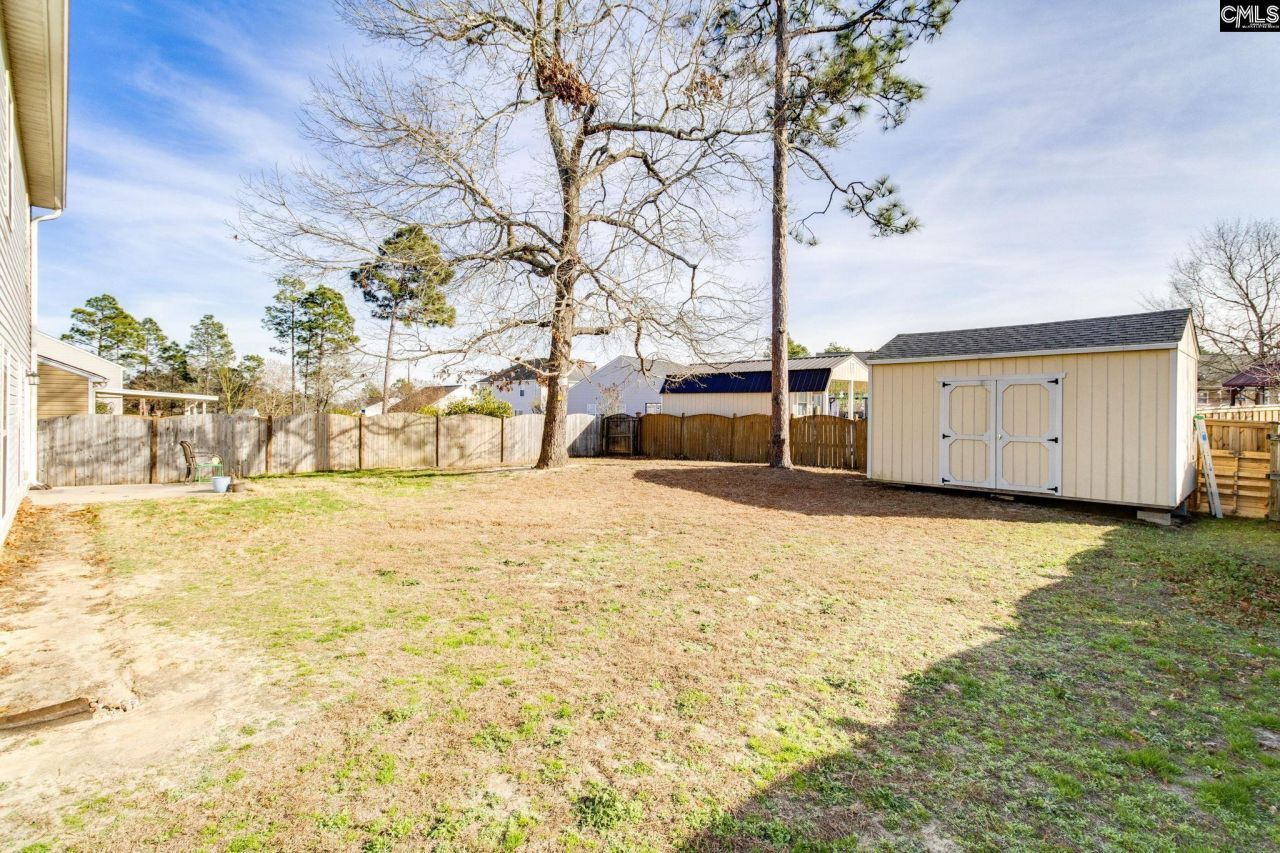 123 Castlefield Drive Photo 34