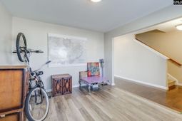 123 Castlefield Drive photo 4