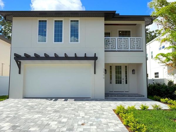 2590 FLOYD STREET, SARASOTA, FL 34239
