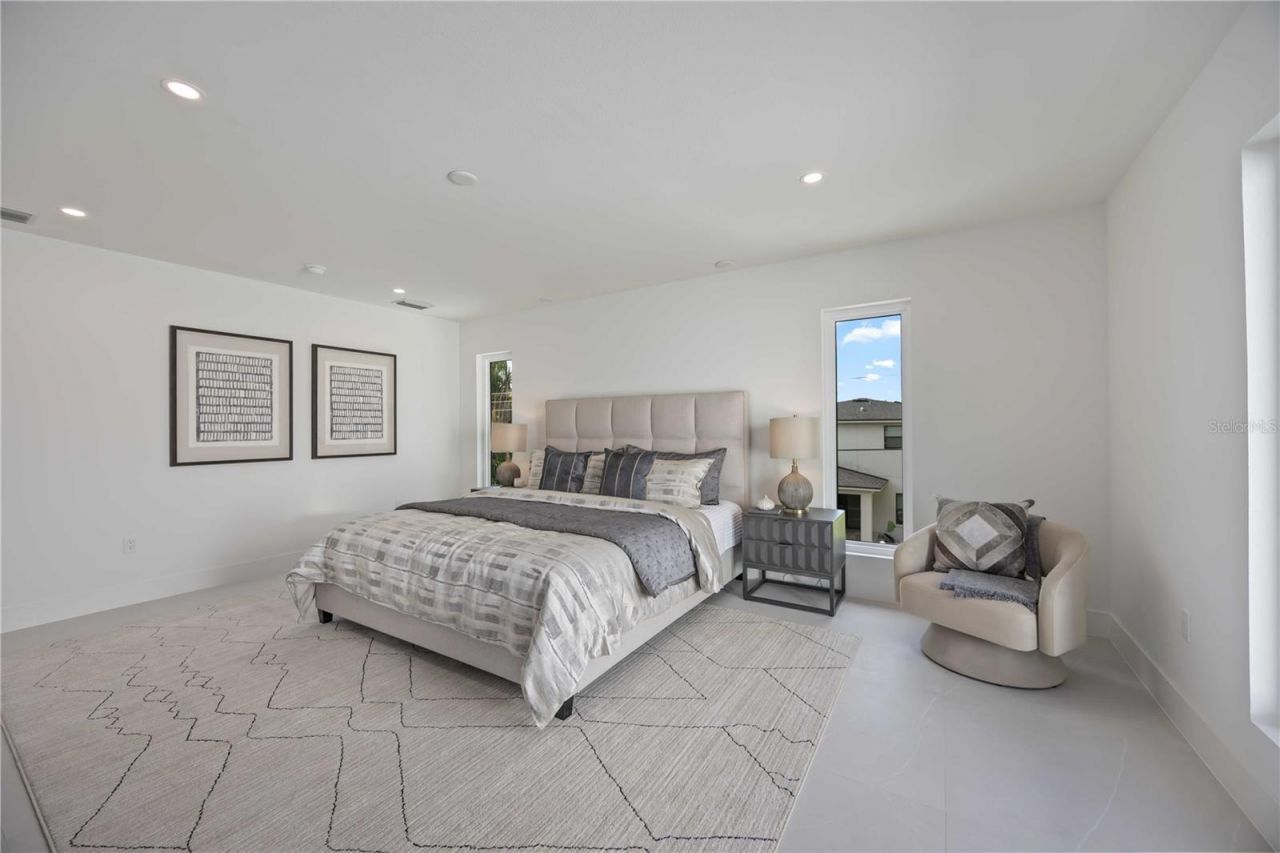 2590 Floyd Street, Sarasota, FL 34239 Photo