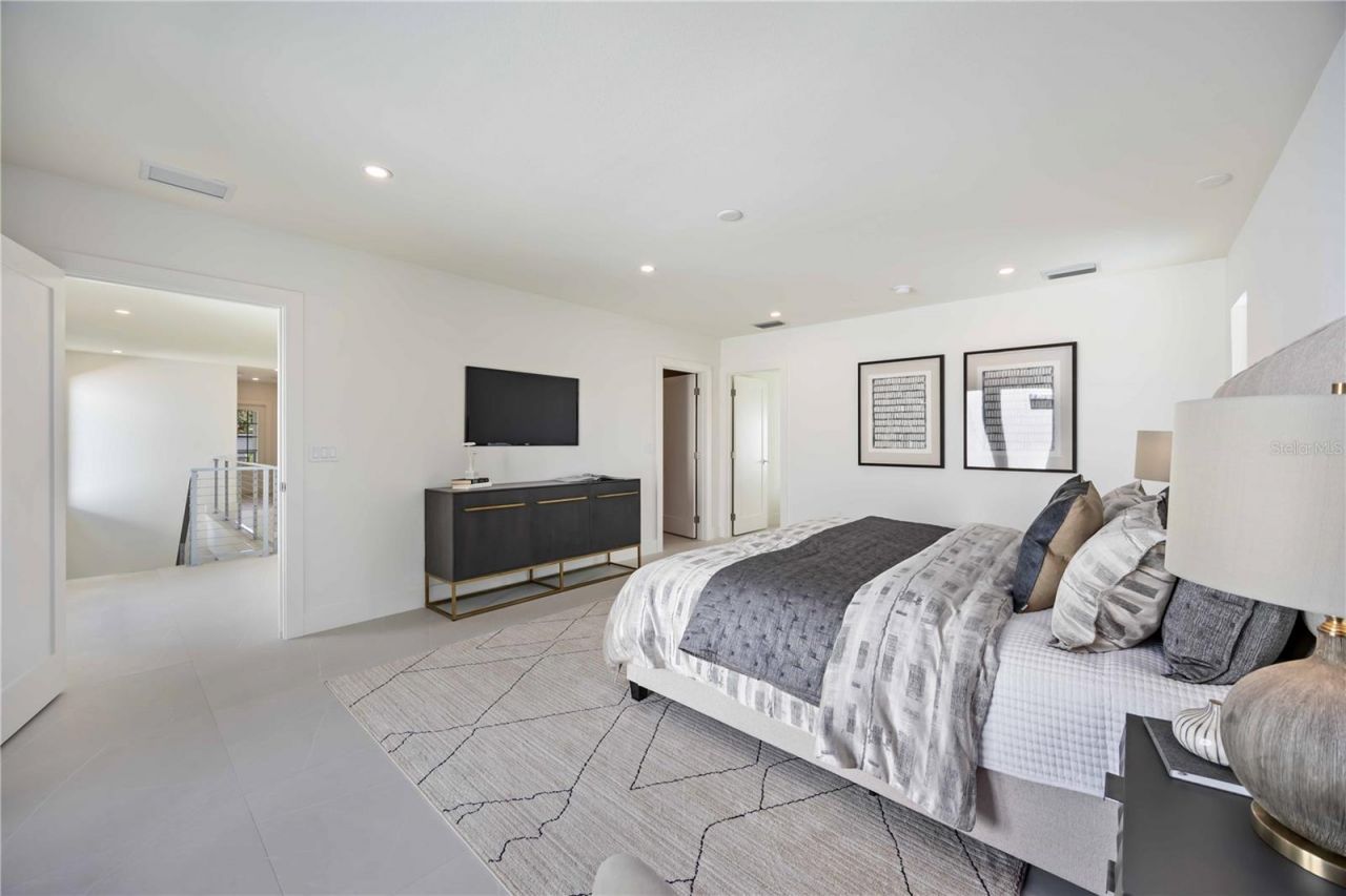 2590 Floyd Street, Sarasota, FL 34239 Photo