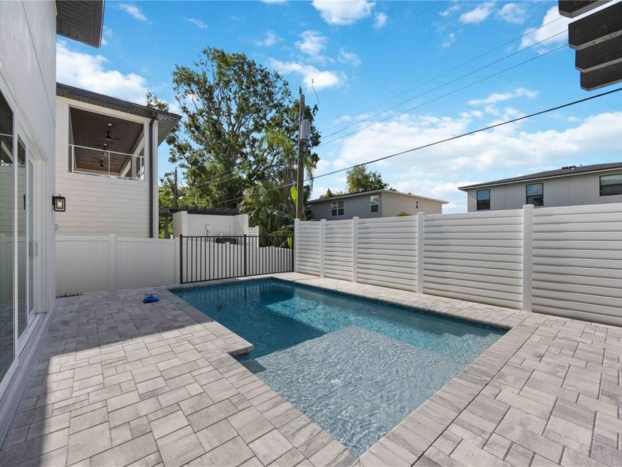 Property Image 64