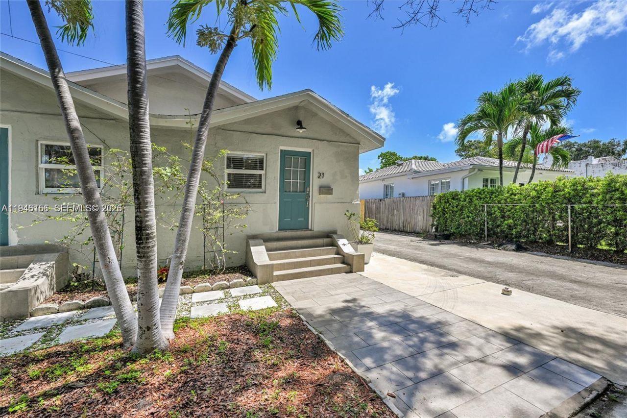 21 NE 48th St, Unit 21, Miami, FL 33137 Photo