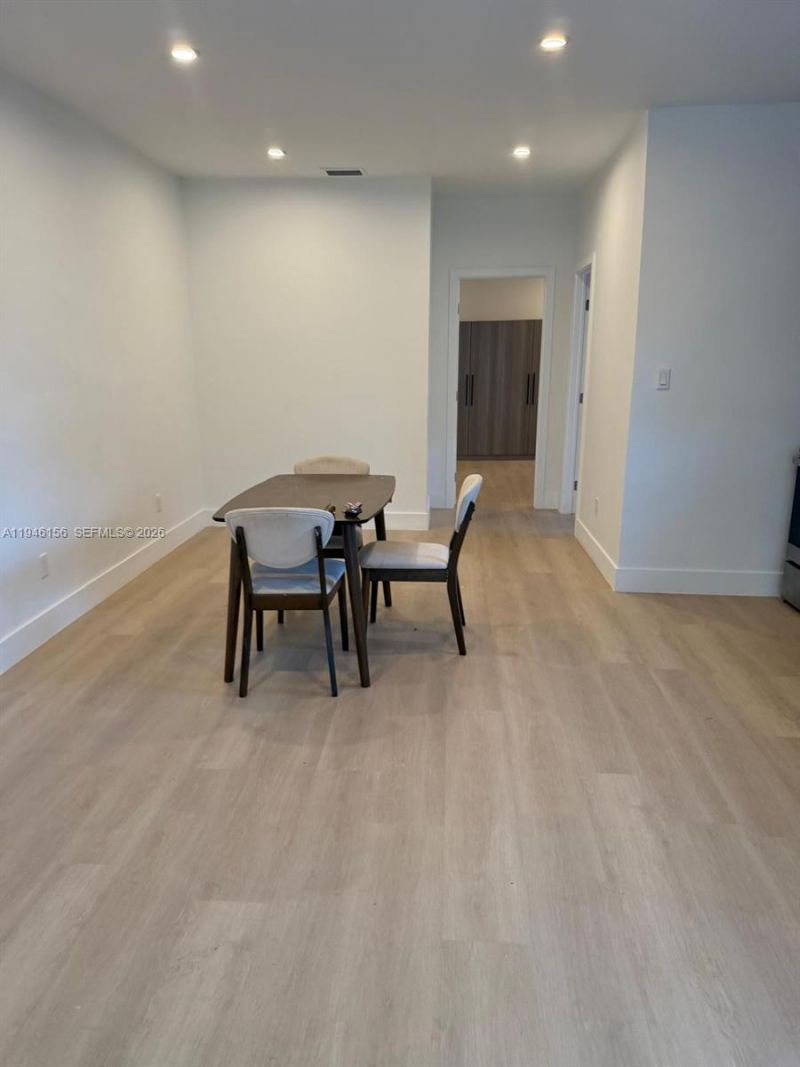 21 NE 48th St, Unit 21, Miami, FL 33137 Photo