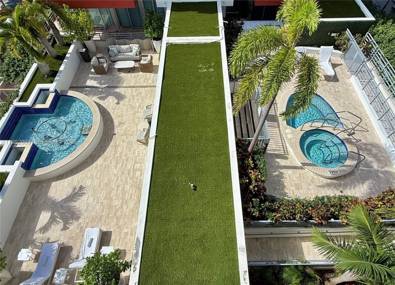 101 Ocean Dr, Unit 704, Miami Beach, FL 33139 Photo